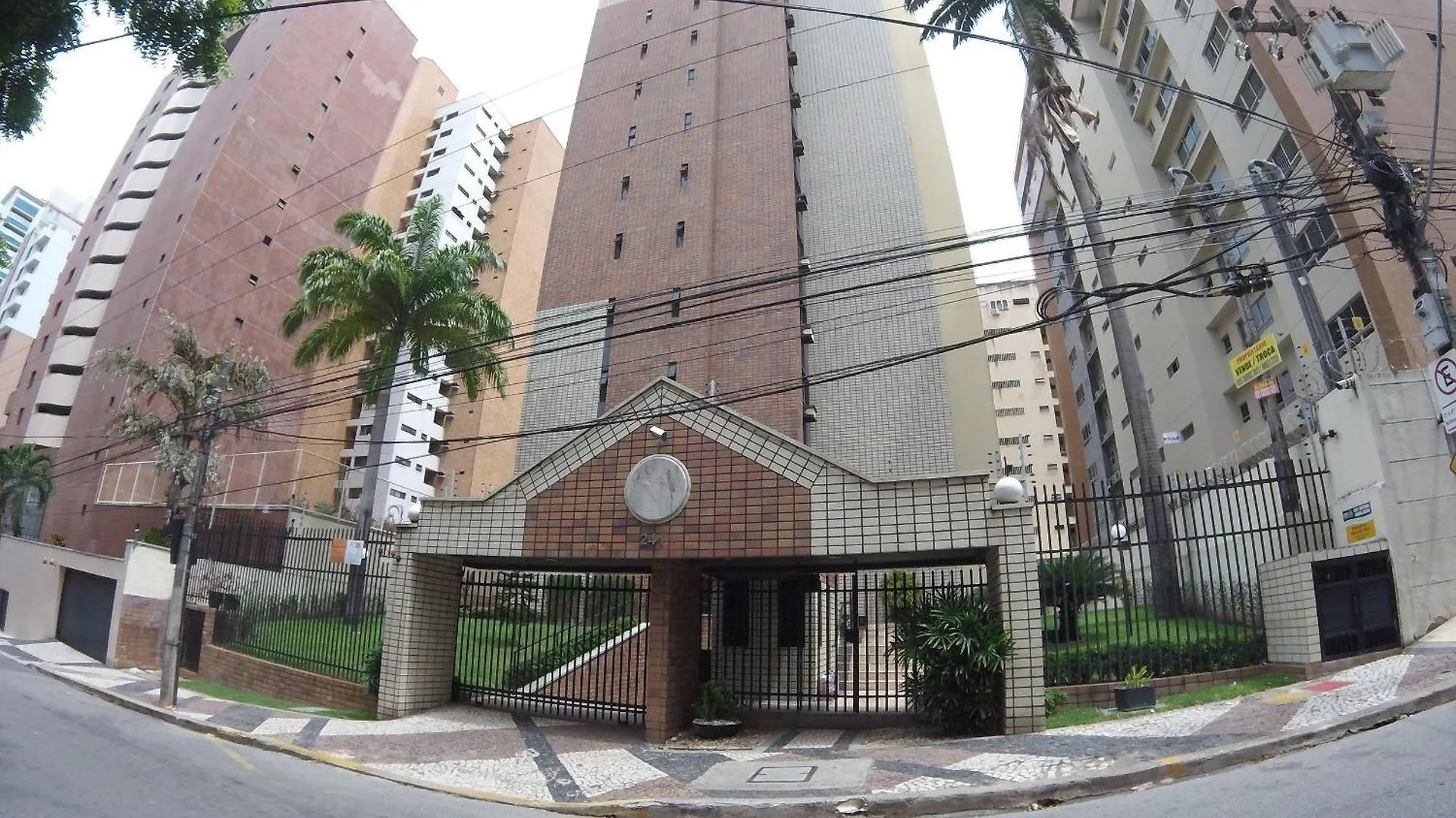 Ape Familia 3 Quartos 200M Da Feirinha Beira Mar Fortaleza